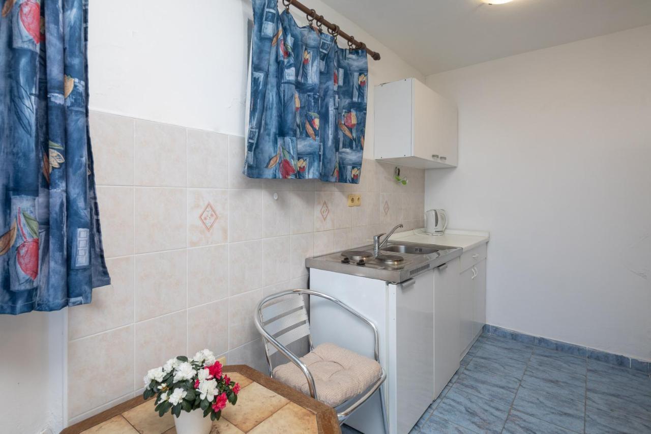 Beach Apartments "Bili Cvitak" Duće Exterior foto